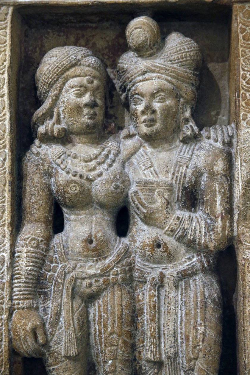 Intian kansallismuseo, Delhi. Rakastava pari. Sunga. 2. vuosisadalla. Amin, Haryana. Kivi. Yksityiskohta. Intia. tekijältä Unbekannt