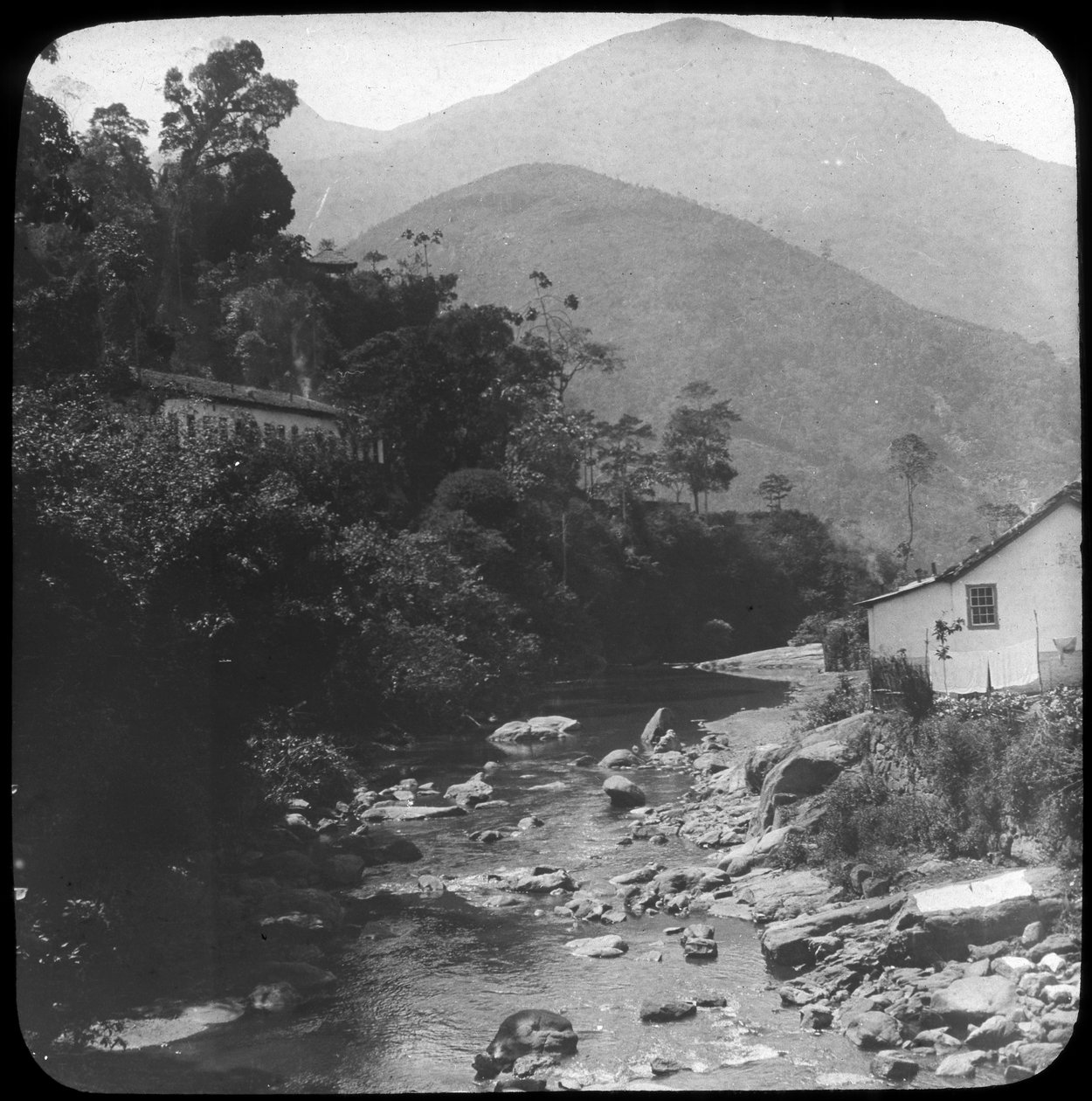 Lähellä Petrópolista, Rio de Janeiro, Brasilia, 1800-luvun loppu tai 1900-luvun alku tekijältä Unbekannt