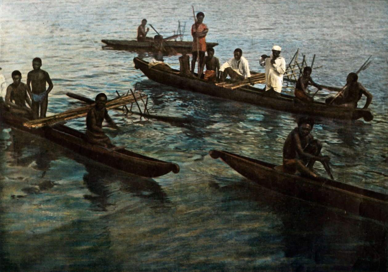 Uusi-Guinea. Papuan kanootit, Papua-Uusi-Guinea. Papuan kanootit, 1900. tekijältä Unbekannt