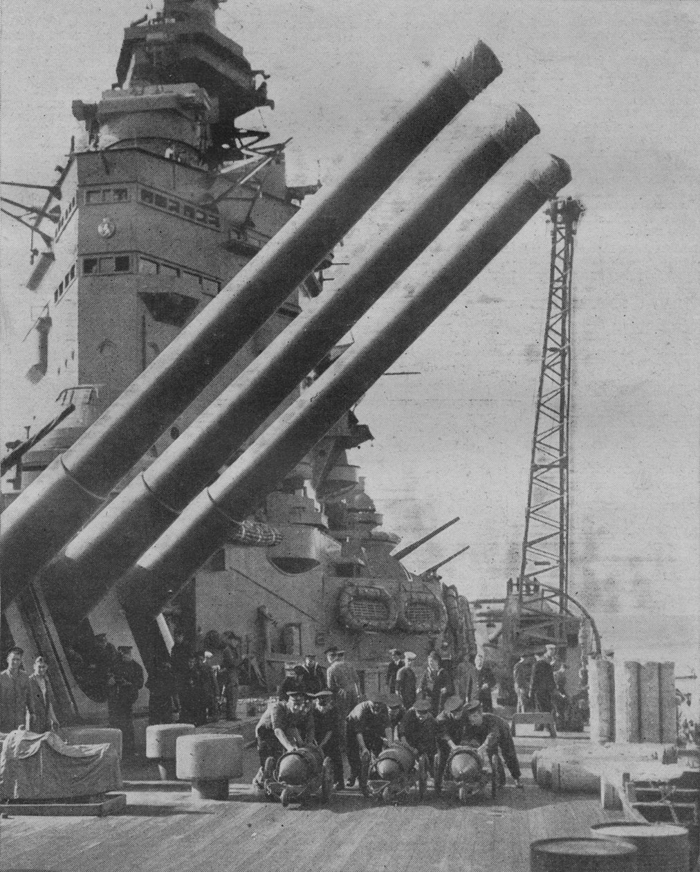Laivalla H.M.S. Nelson, RNVR:n Etelä-Afrikan divisioonan jäsen, 1941 tekijältä Unbekannt