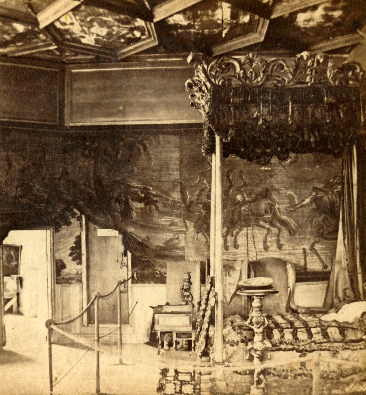 Holyroodin palatsi. Queen Marysin makuuhuone, vuodelta 1912. tekijältä Unbekannt