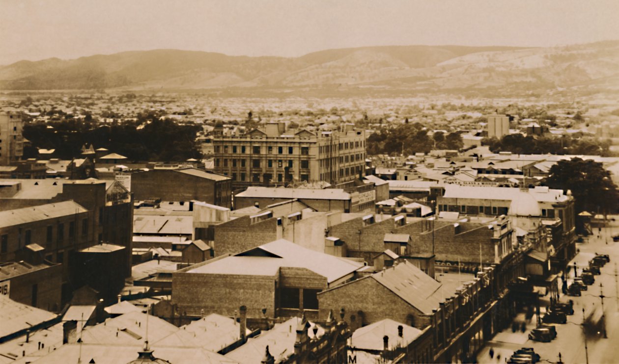 Panoraama Adelaidesta ja kukkuloista, Etelä-Australia, 1800-luvun loppu - 1900-luvun alku tekijältä Unbekannt