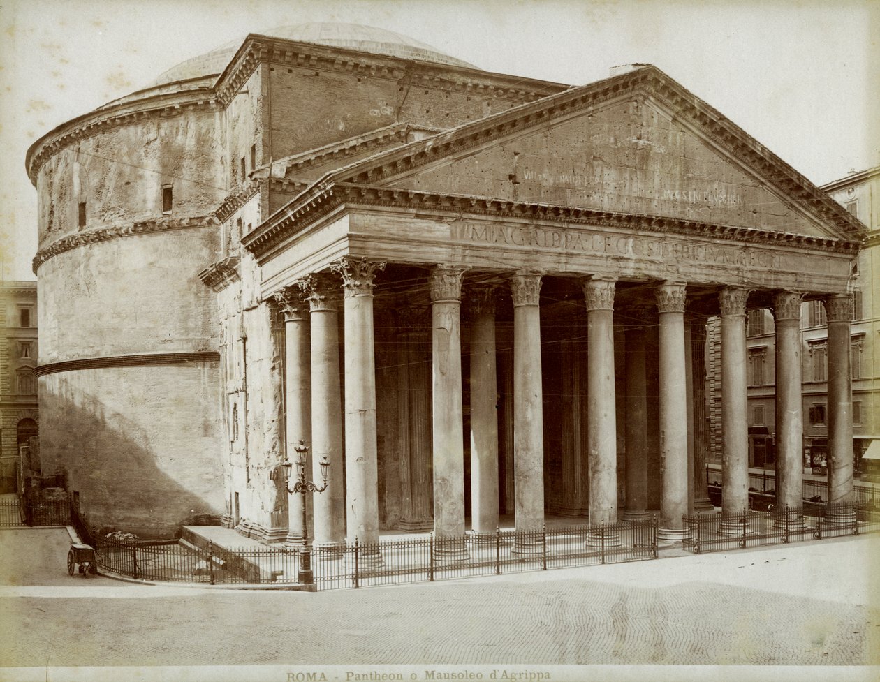 Pantheon, Rooma, Italia, 1800-luvun loppu tai 1900-luvun alku tekijältä Unbekannt