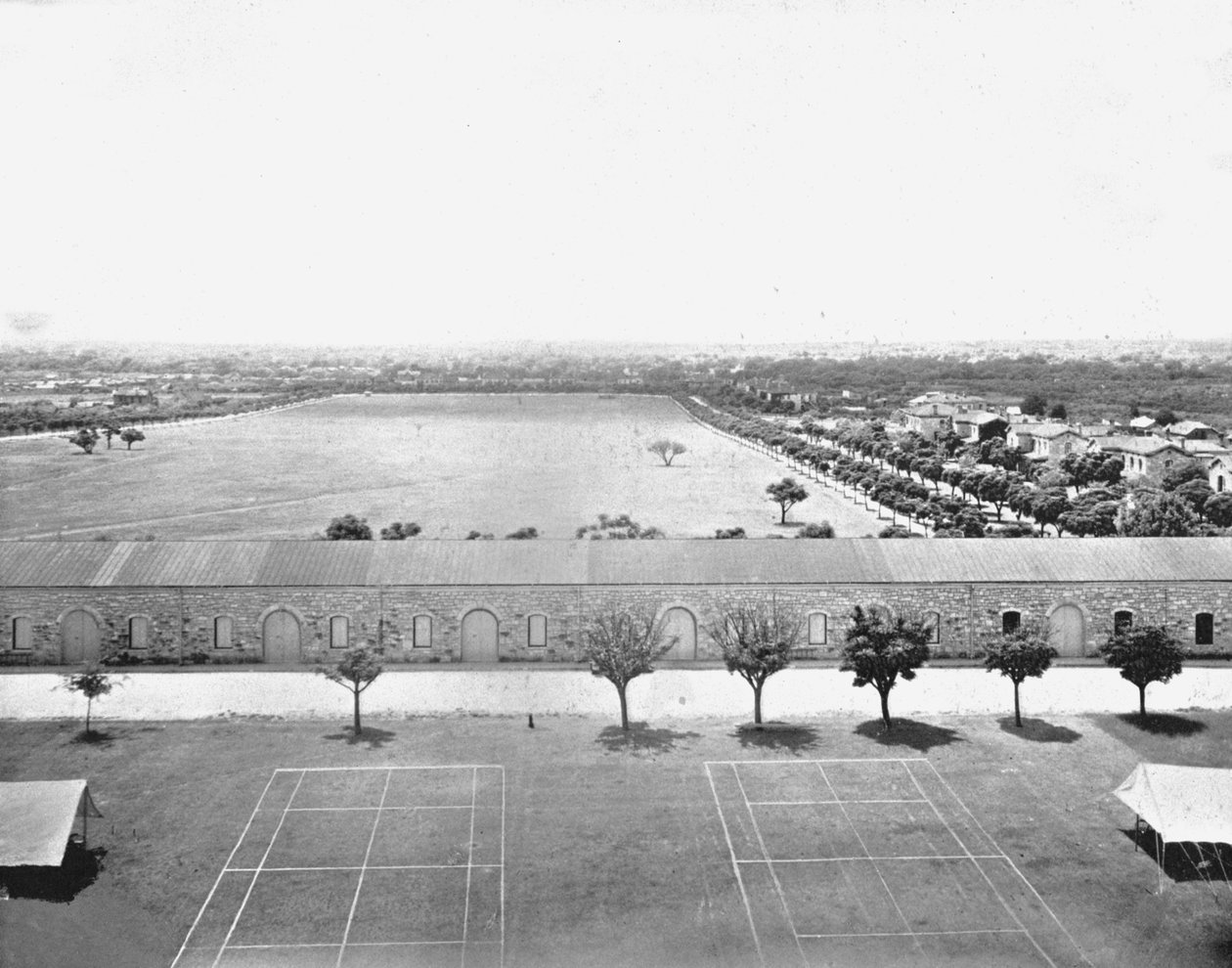 Parade Grounds, San Antonio, Texas, USA, c1900. tekijältä Unbekannt