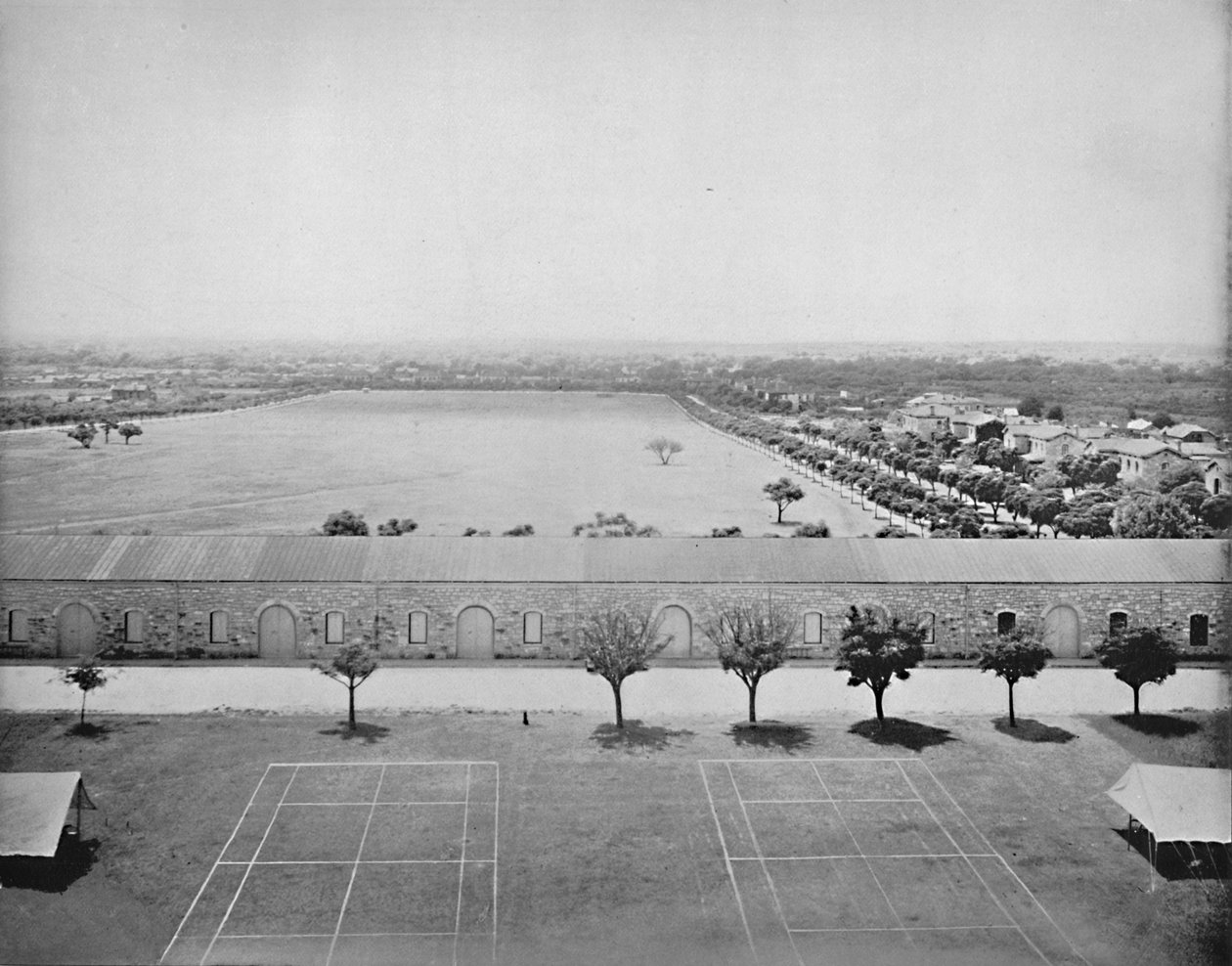 Parade Grounds, San Antonio, Texas, 1897. tekijältä Unbekannt