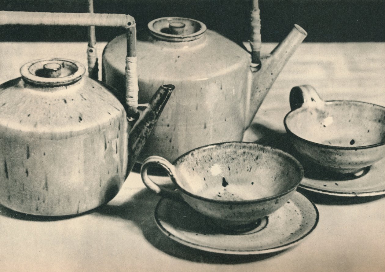 Osa Hallen kaupungin työpajojen Tea Service -palvelua, 1928 tekijältä Unbekannt