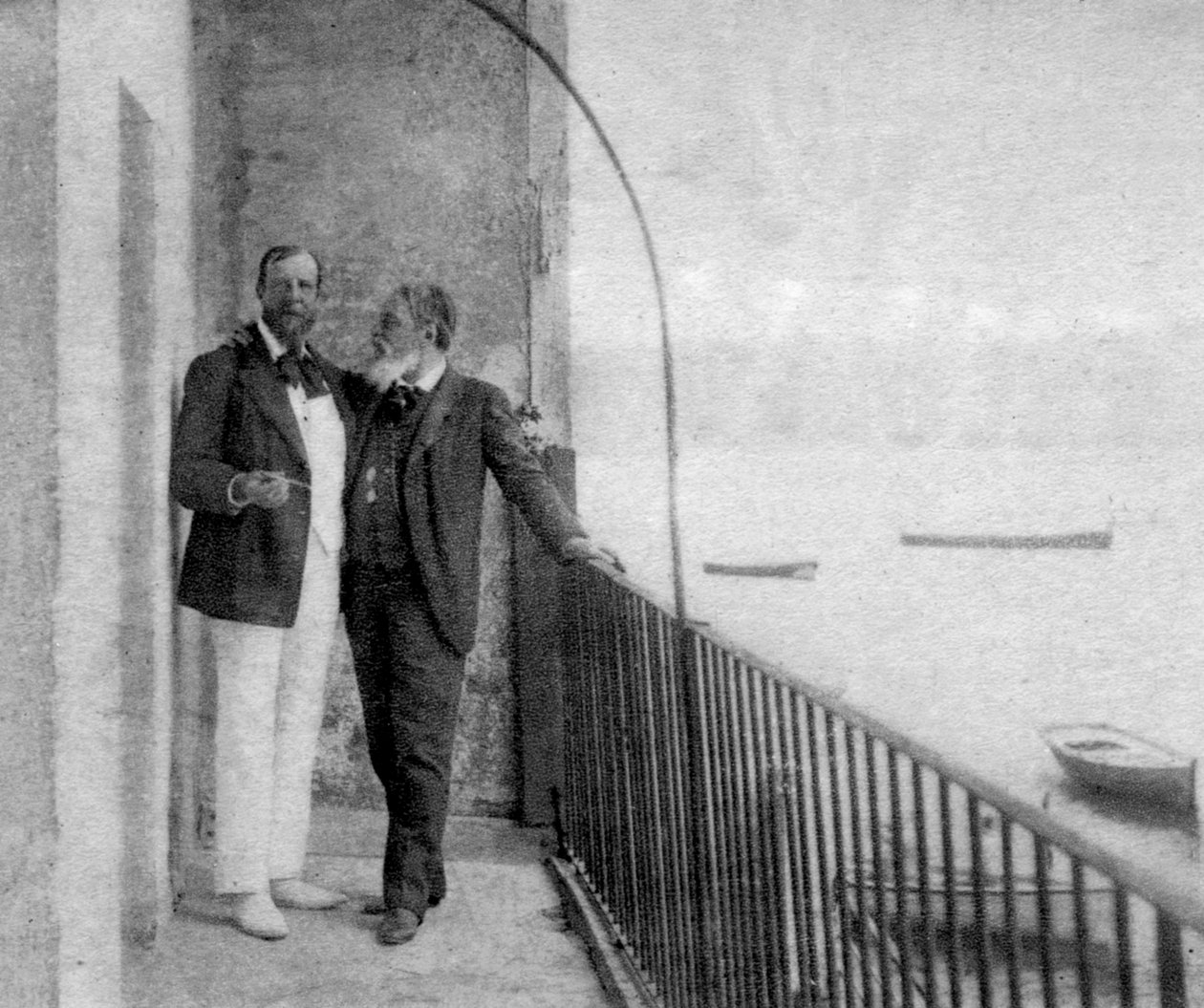 Paul Deroulede, ranskalainen kirjailija ja poliitikko ja Jean Mounet-Sully, ranskalainen näyttelijä, 1899 tekijältä Unbekannt