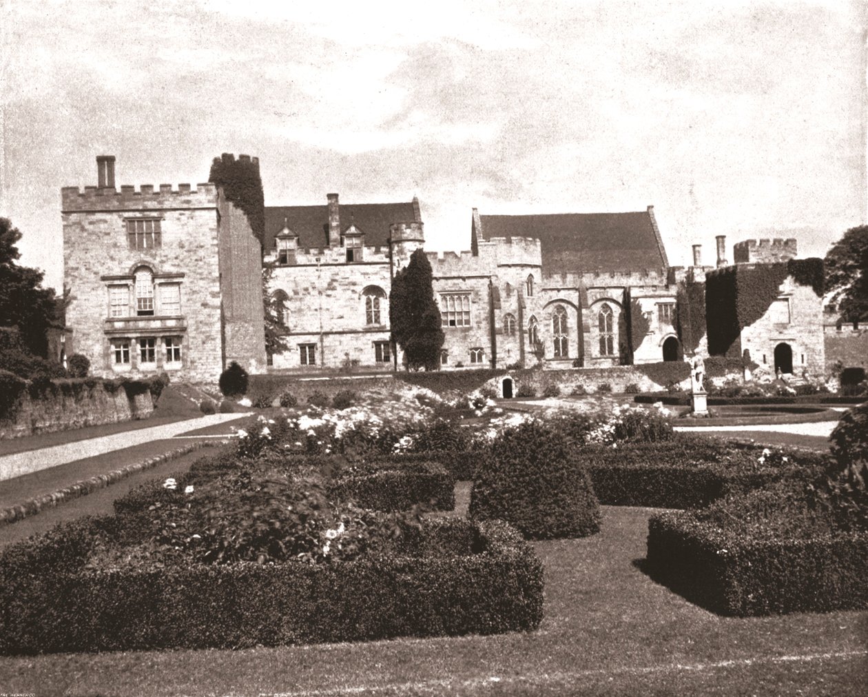 Penshurst Place, Kent, 1894. tekijältä Unbekannt