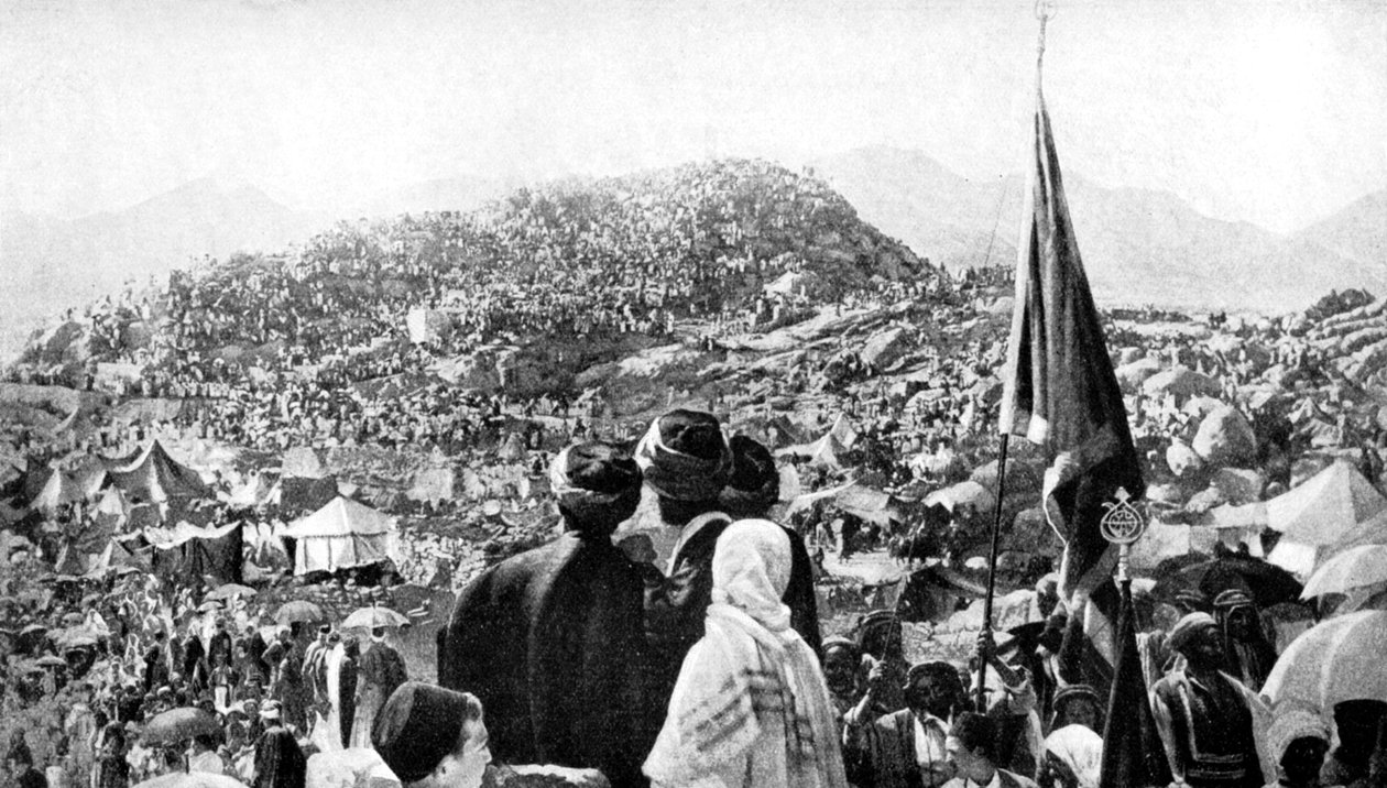 Pyhiinvaeltajat esittävät Wukufia, Mount Arafat, Saudi-Arabia, 1922 tekijältä Unbekannt
