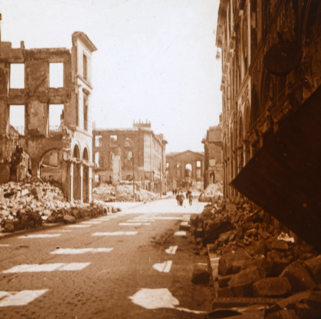 Place Royal, Reims, Pohjois-Ranska, c1914-c1918 tekijältä Unbekannt