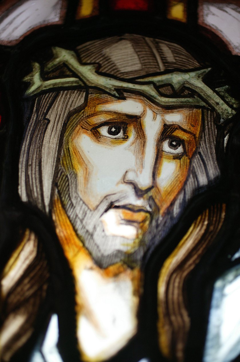Jeesuksen muotokuva. Lasimaalaus. Saint Blaise kirkko Vichy Ranska tekijältä Unbekannt
