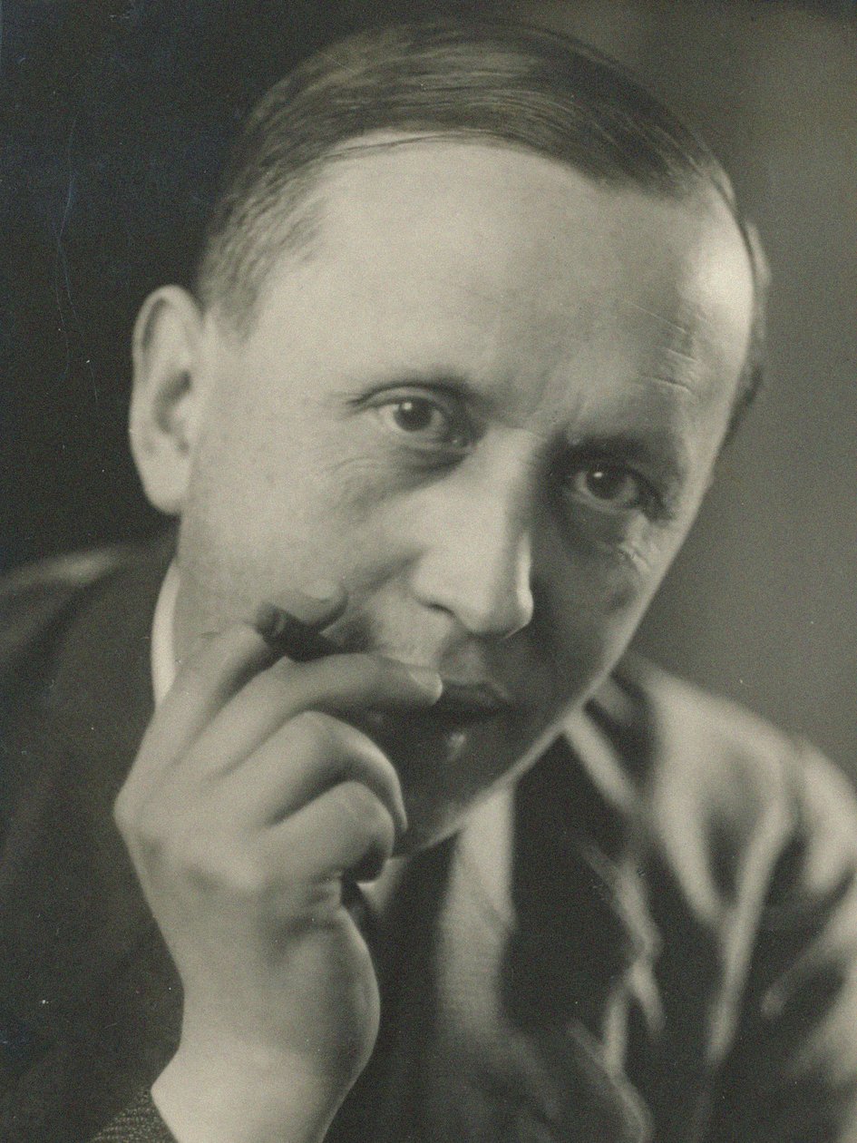 Karel Capekin muotokuva 1890-1938, n. 1930. tekijältä Unbekannt