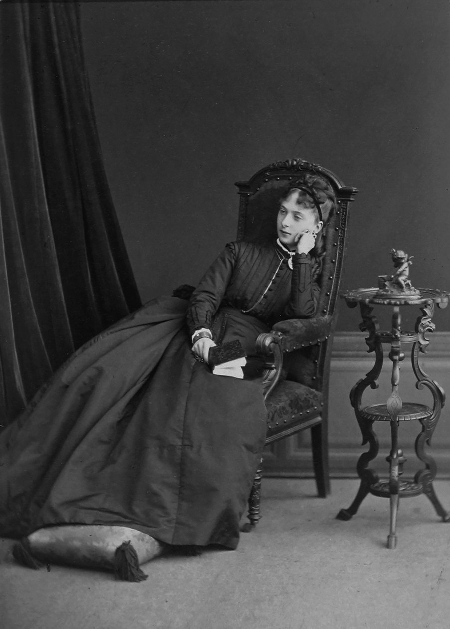 Prinsessa Ekaterina Mihailovna Dolgorukova 1847-1922, n. 1880. tekijältä Unbekannt