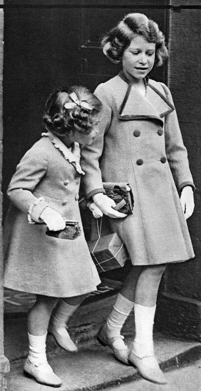 Prinsessa Elizabeth ja hänen sisarensa, 1936 tekijältä Unbekannt