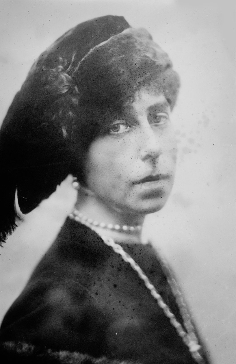 Saksi-Coburgin ja Gothan prinsessa Victoria Melita, 1900-1910 tekijältä Unbekannt