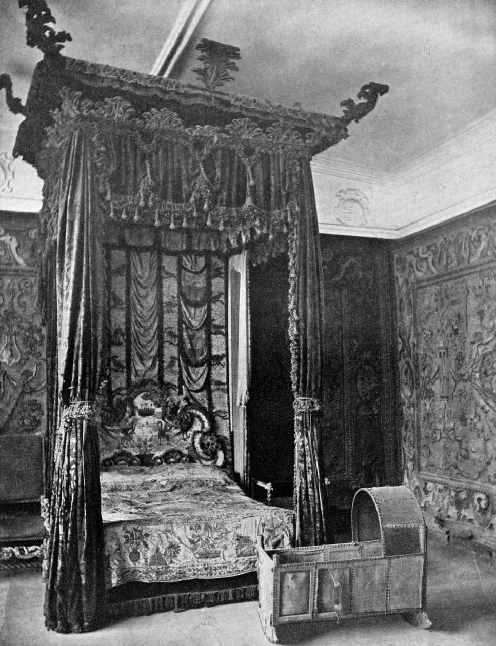 Queen Elizabethsin sänky, Haddon Hall, Derbyshire, 1924-1926 tekijältä Unbekannt