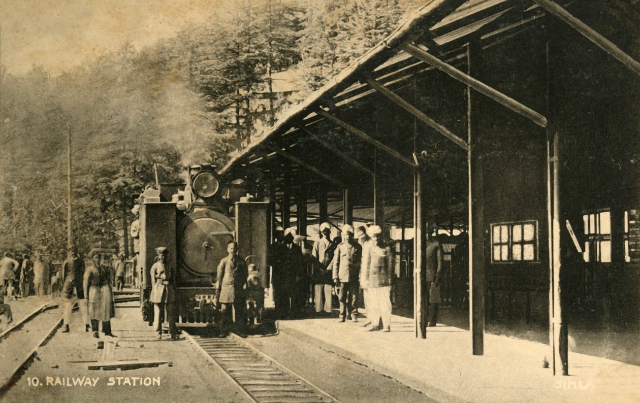 Rautatieasema, c1918-c1939. tekijältä Unbekannt