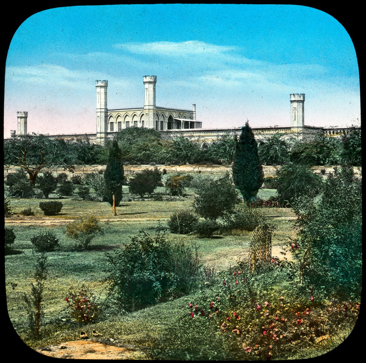 Rautatieasema, Queens Gardenista, Delhistä, Intiasta, 1800-luvun loppu tai 1900-luvun alku tekijältä Unbekannt
