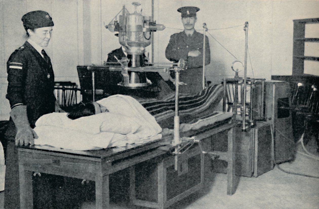 Säteet, jotka paljastavat kehon salaiset syvennykset, c1935 tekijältä Unbekannt