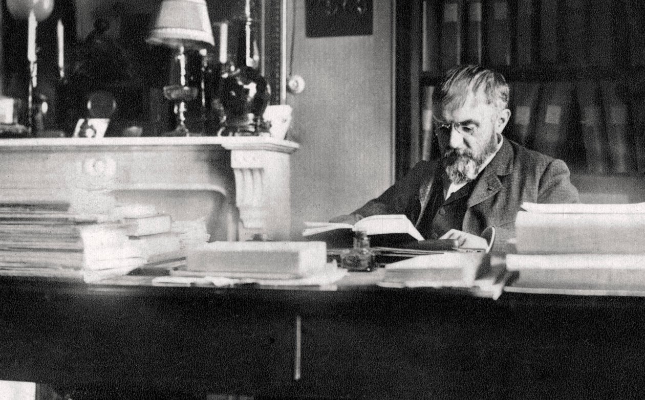 Rene Doumic, ranskalainen kirjallisuuskriitikko ja kirjailija, 1922 tekijältä Unbekannt