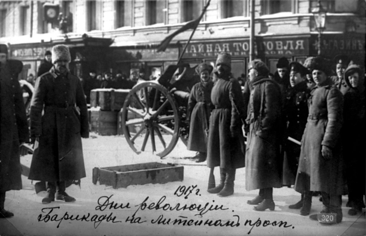 Vallankumoukselliset barrikadit Liteyny Prospektilla, Petrogradissa, Venäjällä, 27. helmikuuta 1917 tekijältä Unbekannt