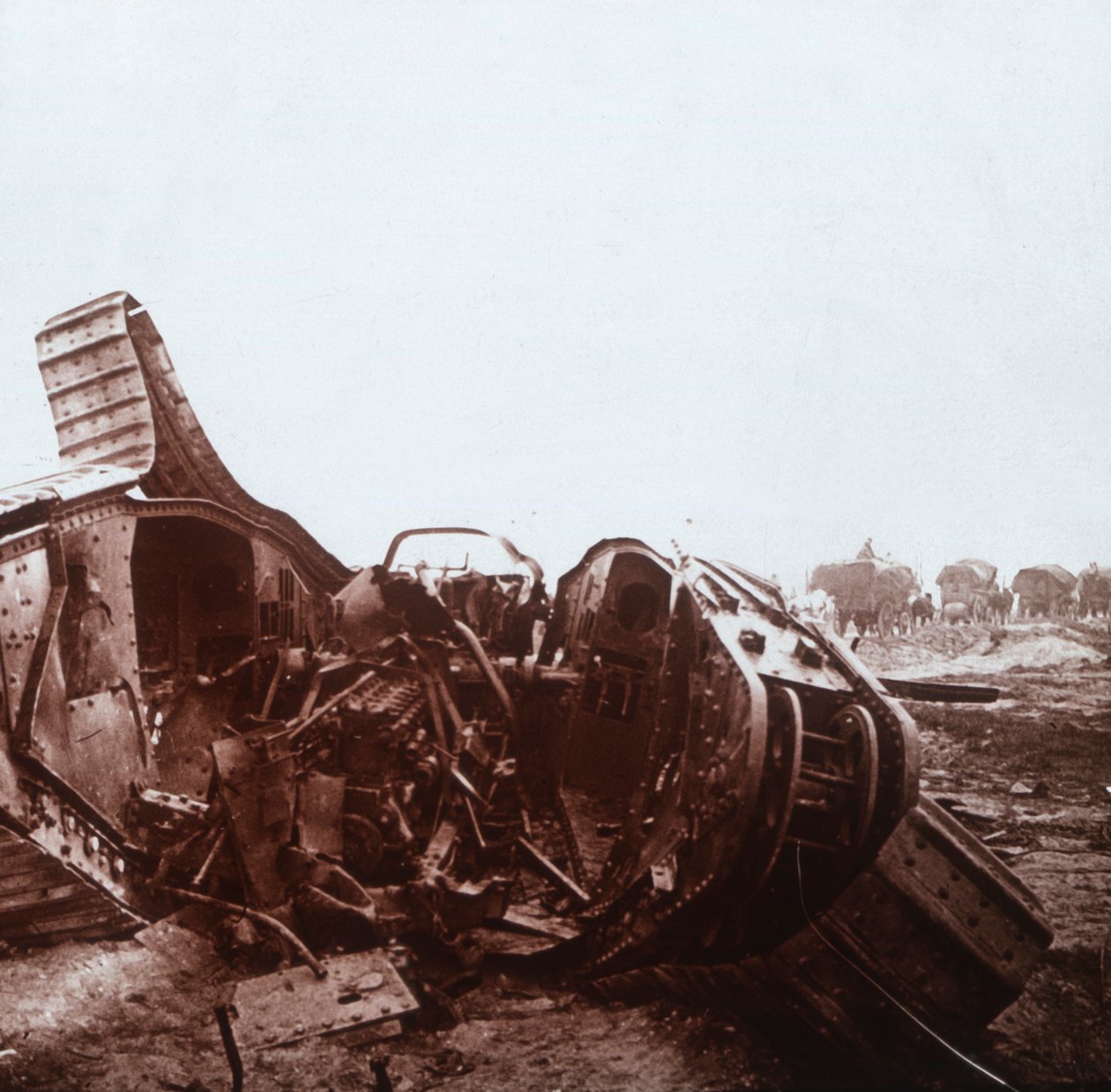 Revitty tankki, samppanja, Pohjois-Ranska, c1914-c1918 tekijältä Unbekannt