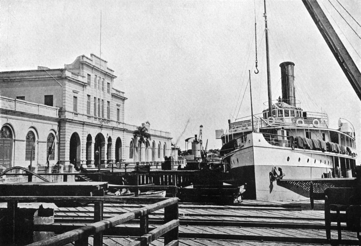 Höyrylaiva tullitalossa Asuncionissa, Paraguayssa, 1911 tekijältä Unbekannt