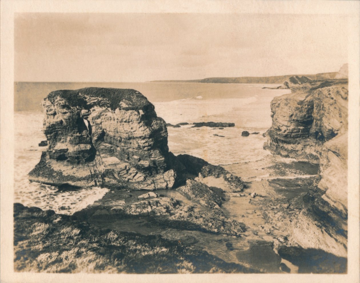 Rocks at Porth - Newquay, 1927 tekijältä Unbekannt