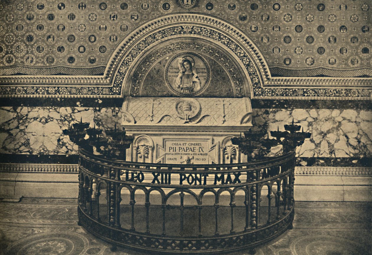 Roma - Pyhän Laurentiuksen basilika. - Pius IX:n hauta, 1910 tekijältä Unbekannt