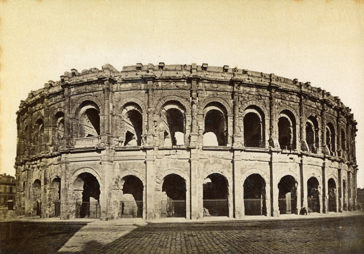 Roomalainen amfiteatteri, Nimes, Ranska, 1800-luvun loppu tai 1900-luvun alku tekijältä Unbekannt