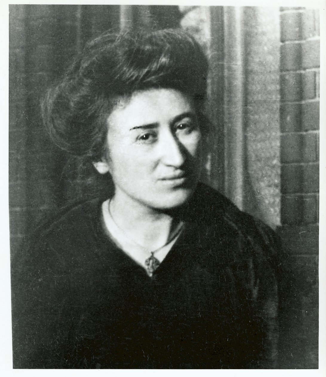Rosa Luxemburg tekijältä Unbekannt