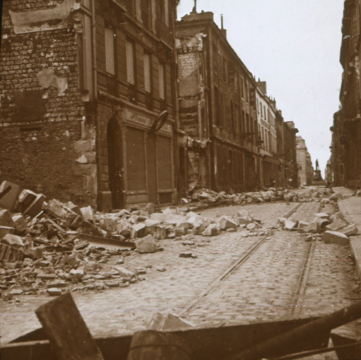 Rue Ceres, Reims, Pohjois-Ranska, c1914-c1918. tekijältä Unbekannt