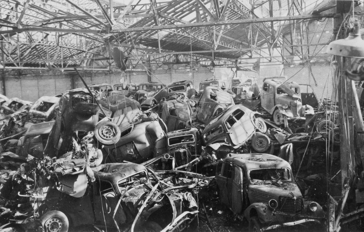 Renaultin tehtaan rauniot, Boulogne-Billancourt, Pariisi, vuodelta 1942 tekijältä Unbekannt