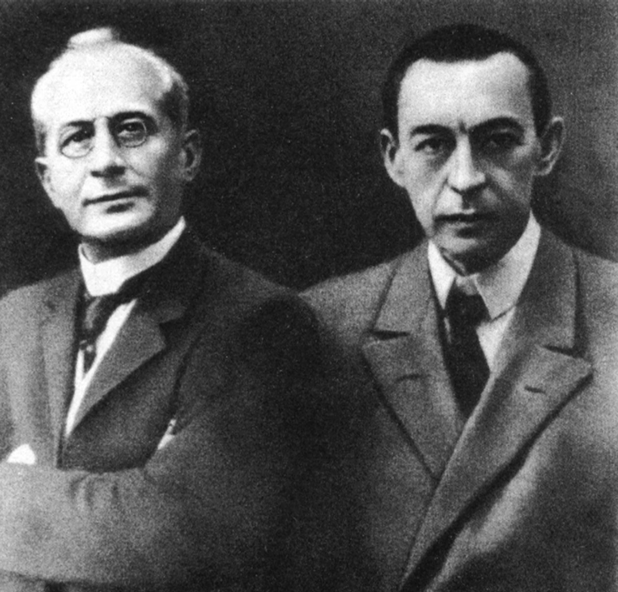Venäläinen kapellimestari Alexander Siloti ja säveltäjä Sergei Rahmaninov, 1900-luvun alku tekijältä Unbekannt