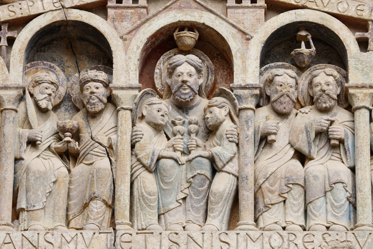 Sainte Foyn luostarikirkon tympanoni : Abraham, Conques, Ranska tekijältä Unbekannt