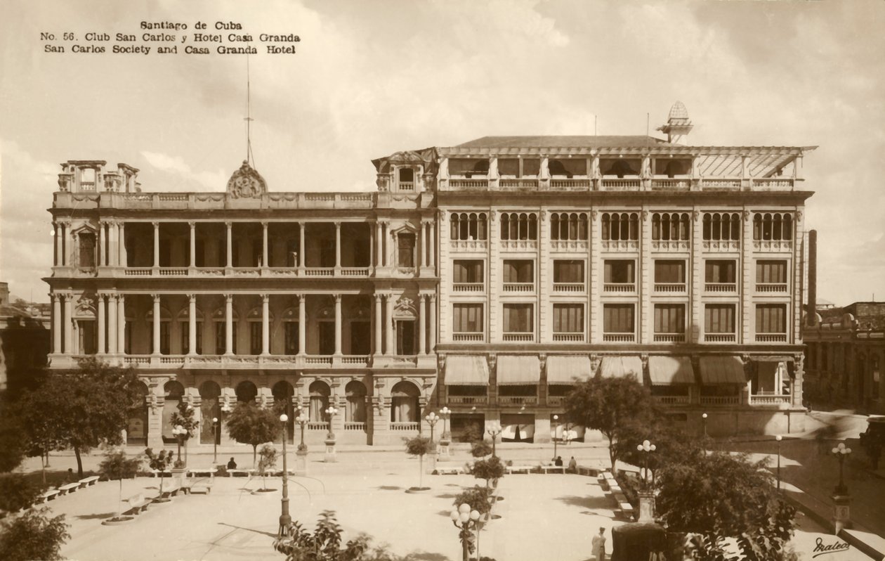 Santiago de Cuba - San Carlos Society ja Casa Granda Hotel, 1920-luku. tekijältä Unbekannt