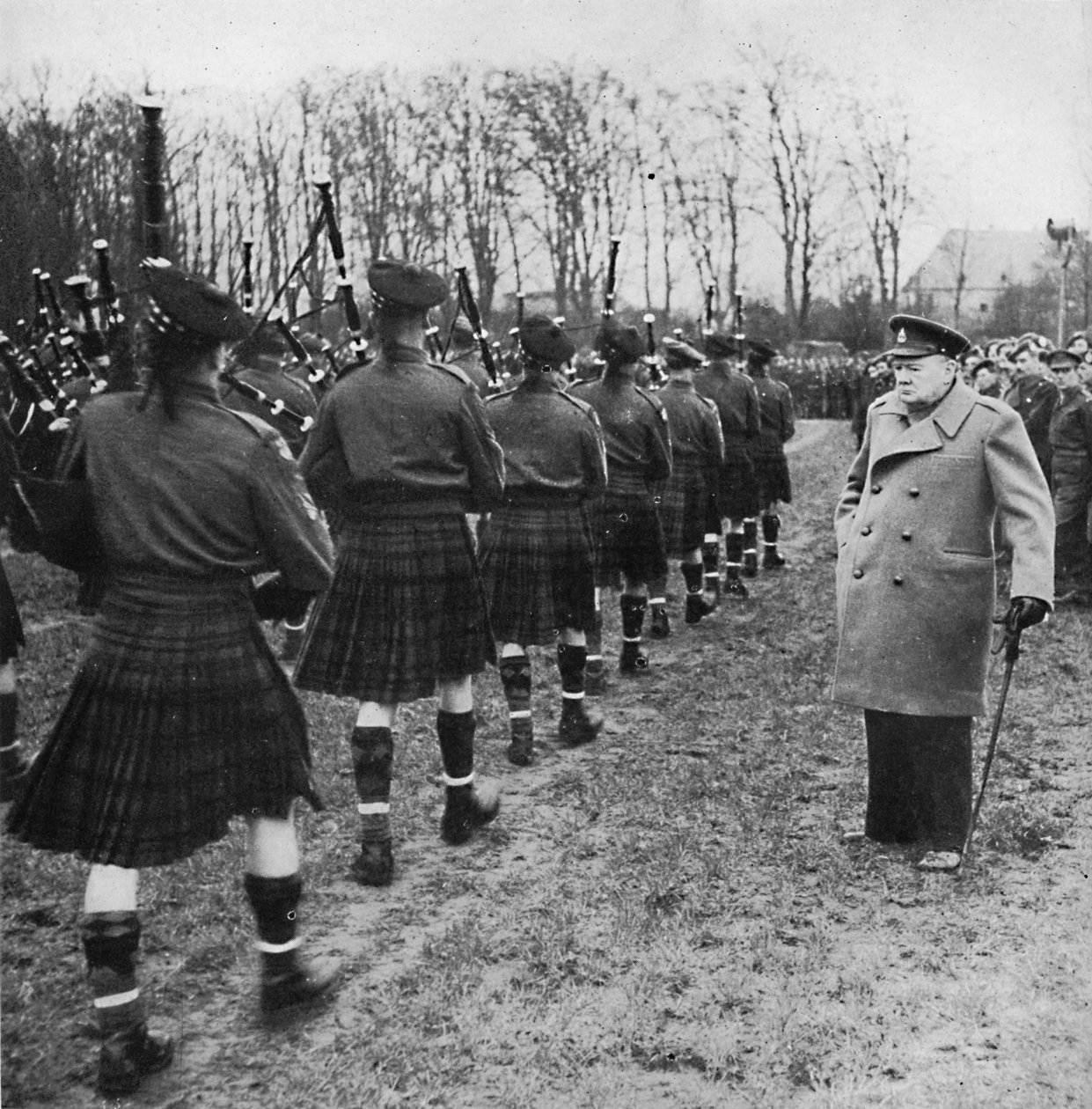 Scotties-paraati Saksan maaperällä, 1945 tekijältä Unbekannt