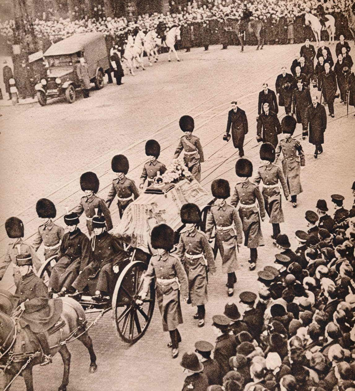 Yksinkertainen majesteetti: King Georgesin arkku, joka kuuluu kuninkaallisen standardin piiriin, 1936 tekijältä Unbekannt