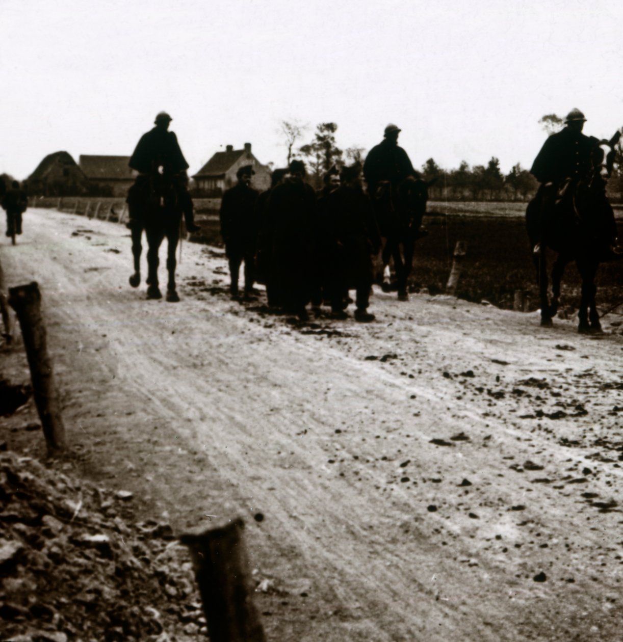 Sotilaat tiellä, c1914-c1918 tekijältä Unbekannt