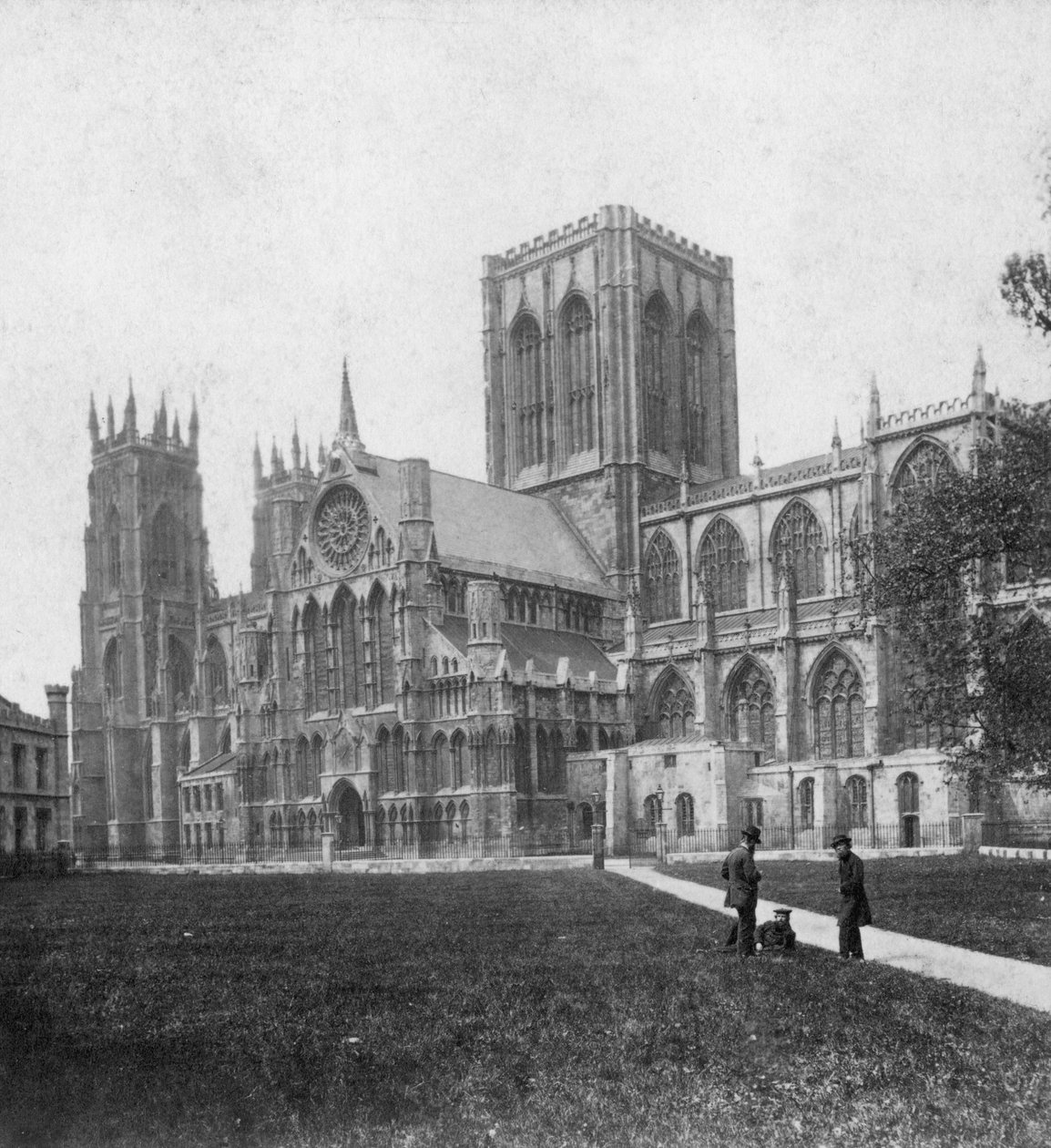 Kaakkoisnäkymä York Minsteriin, Yorkshireen, 1800-luvun loppu tai 1900-luvun alku tekijältä Unbekannt