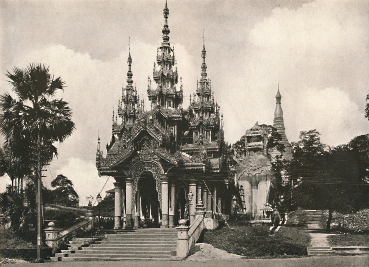 Shwedagon-pagodin eteläinen sisäänkäynti, Yangon, 1900. tekijältä Unbekannt