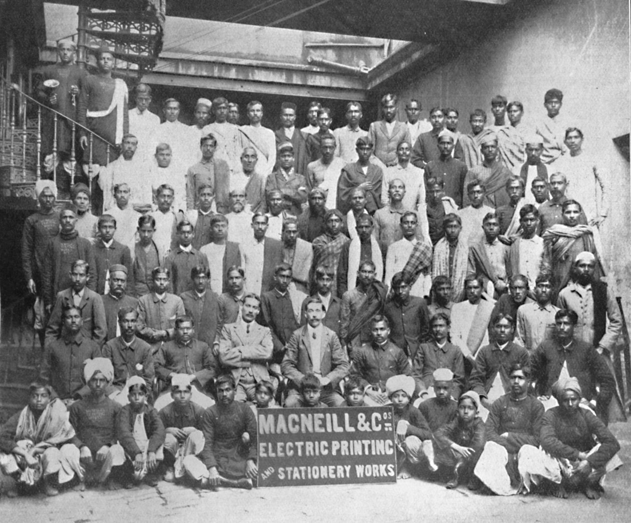 Macneill & Co.s Printing and Stationery Worksin henkilökunta, Kalkutta, 1917 tekijältä Unbekannt
