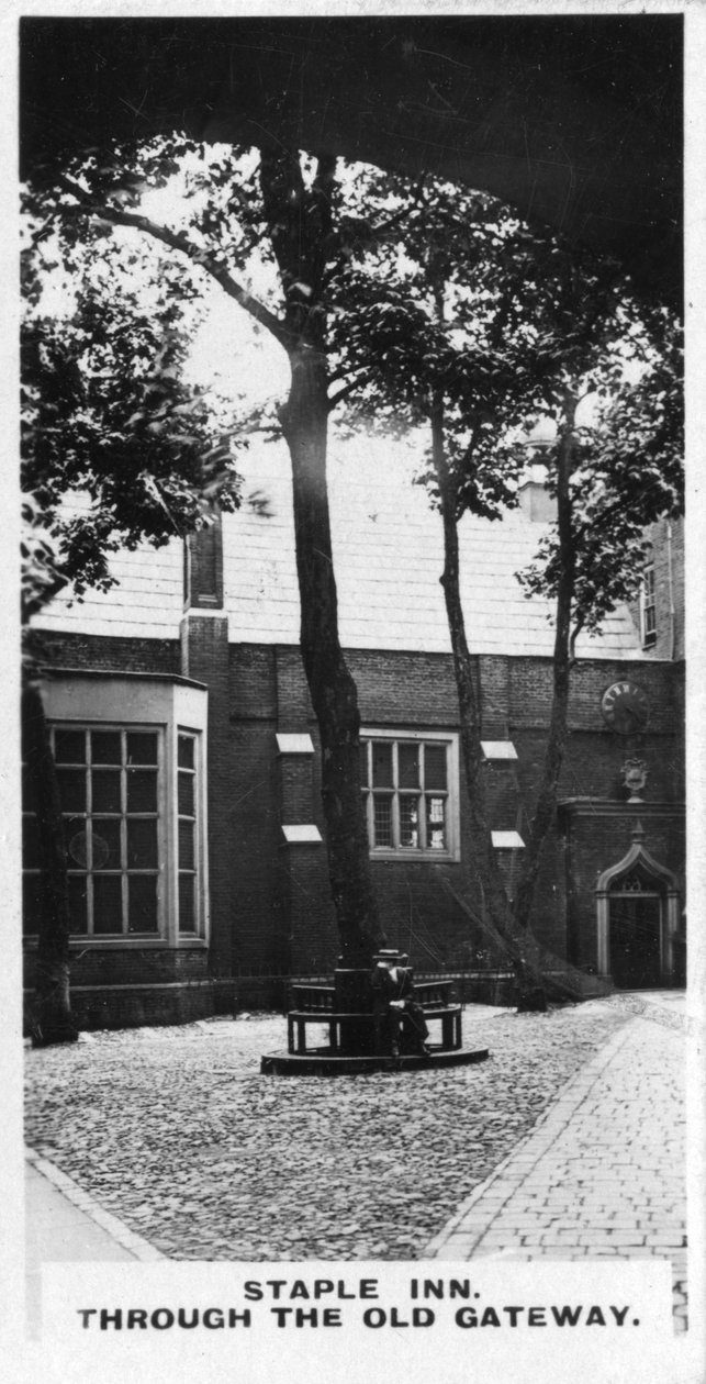 Staple Inn, Through the Old Gateway, Lontoo, 1920-luku tekijältä Unbekannt