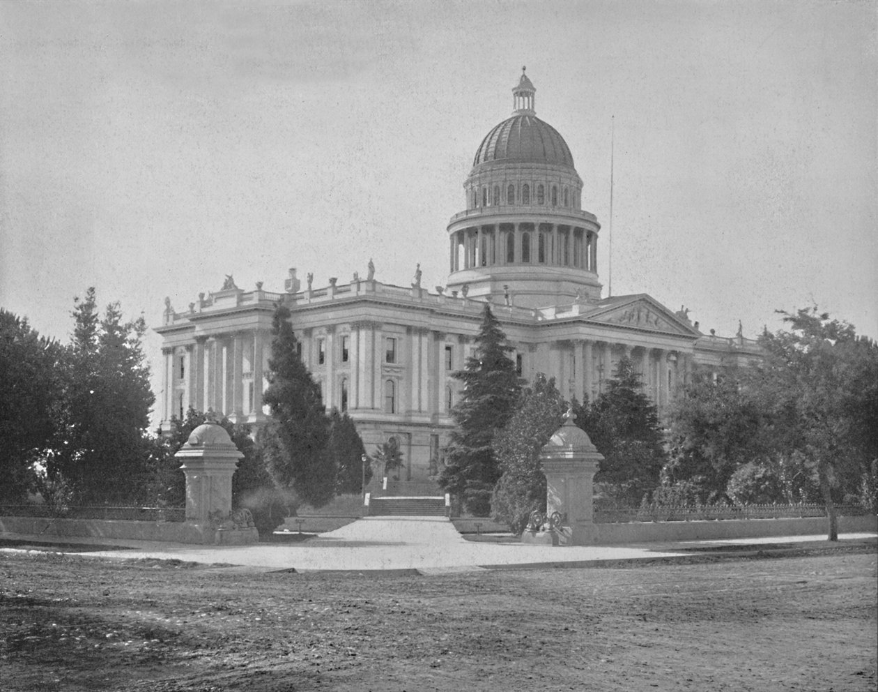 Osavaltion pääkaupunki, Sacramento, Kalifornia, n. 1897. tekijältä Unbekannt