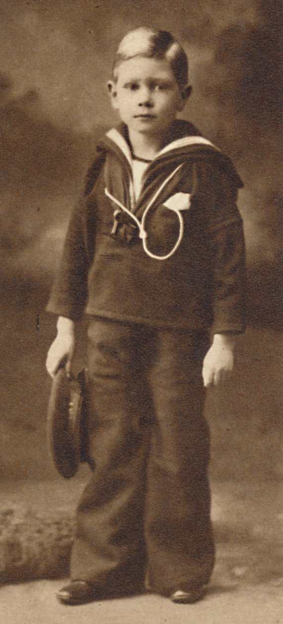 Silti merimiespuku - Prinssi Albert kuuden vuoden iässä, 1901 1937 tekijältä Unbekannt