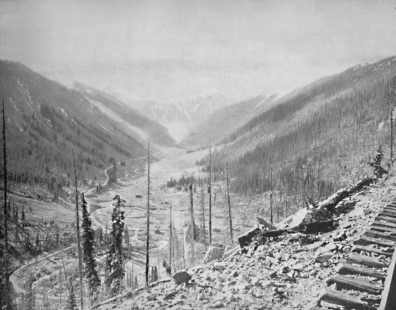 Sultan Mountain, lähellä Silvertonia, Colorado, 1897. tekijältä Unbekannt
