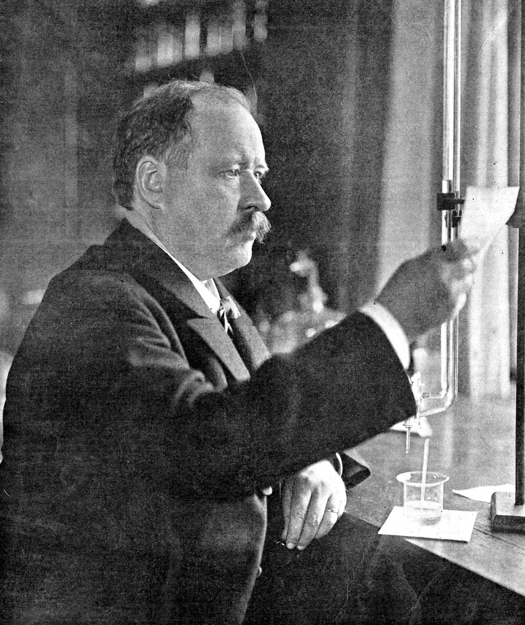 Svante Arrhenius 1859-1927, ruotsalainen fyysikko ja kemisti laboratoriossa, 1909 tekijältä Unbekannt