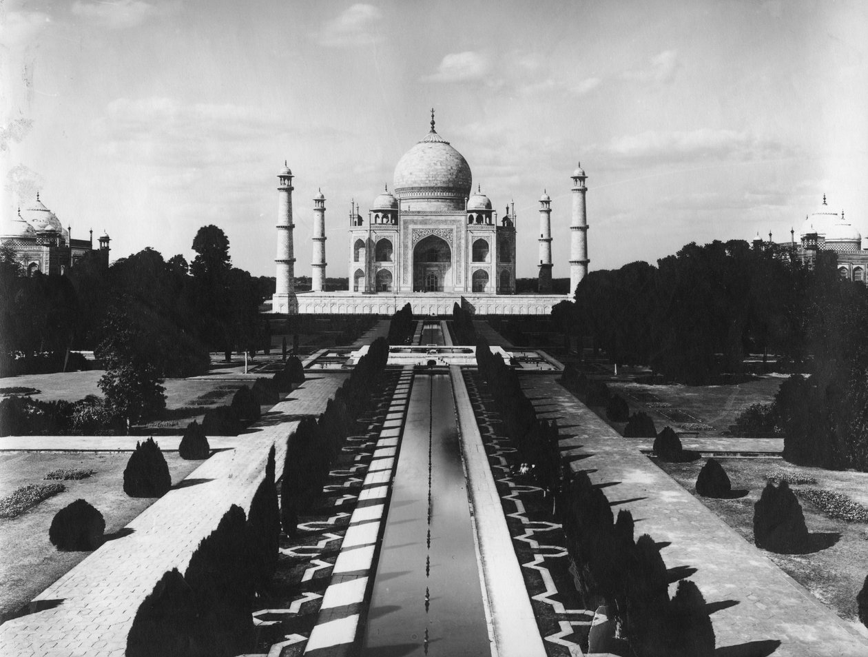 Taj Mahal, Agra, Uttar Pradesh, Intia, 1800-luvun loppu tai 1900-luvun alku tekijältä Unbekannt