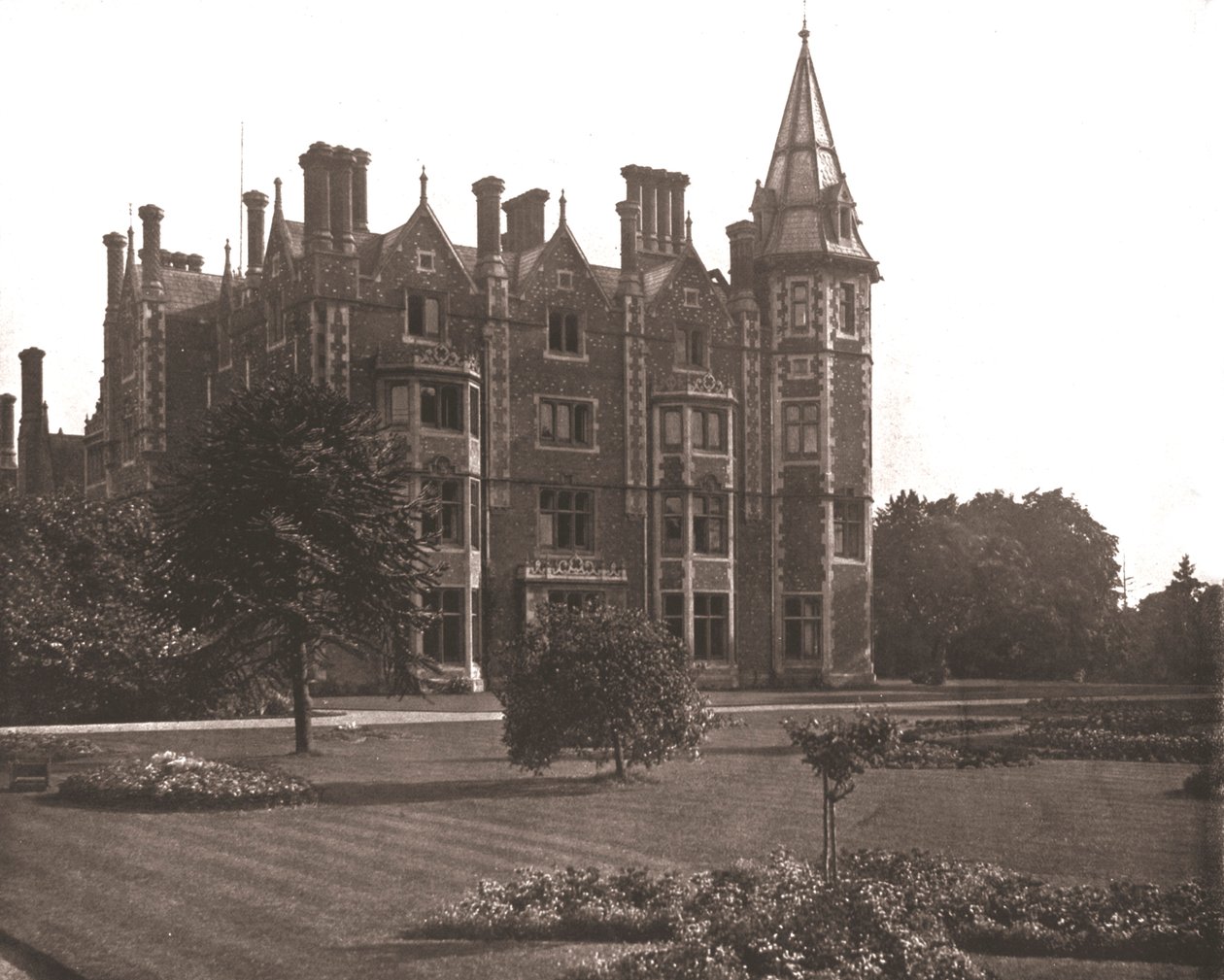 Taplow Court, Buckinghamshire, 1894. tekijältä Unbekannt