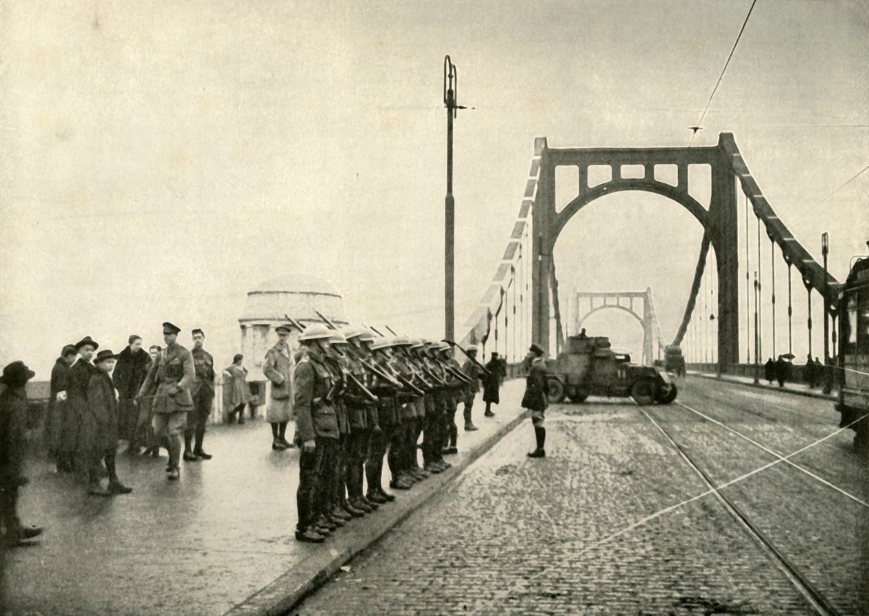 18. husaarit vartioivat siltaa Reinillä Kölnissä, 1919. tekijältä Unbekannt